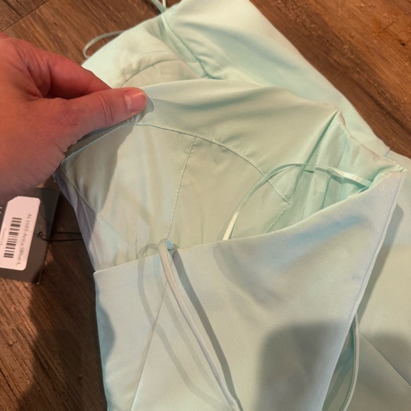 NWT Alieva ARICA SPAGHETTI STRAP MIDI DRESS (SKY BLUE) - Picture 7 of 10